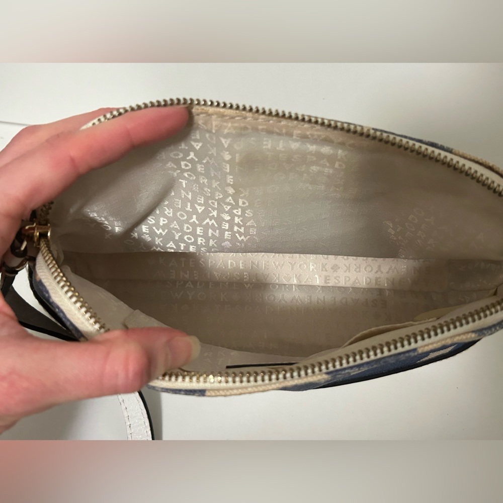 SOLD - Kate Spade Wellesley Leaves Hanna Hyacinth Crossbody - Picture 5 of 11